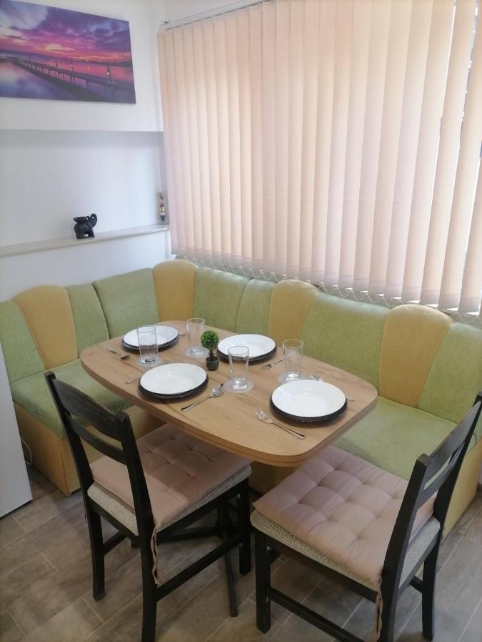 Cosy Apartment With A Sunny Balcony In Варна Екстериор снимка