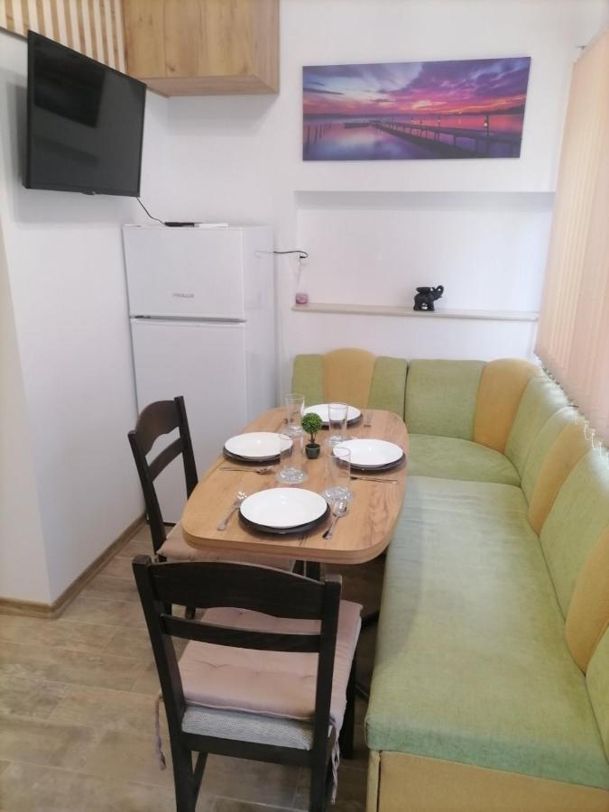 Cosy Apartment With A Sunny Balcony In Варна Екстериор снимка