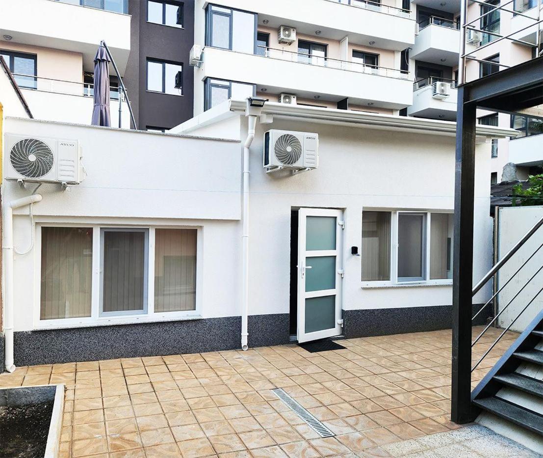 Cosy Apartment With A Sunny Balcony In Варна Екстериор снимка