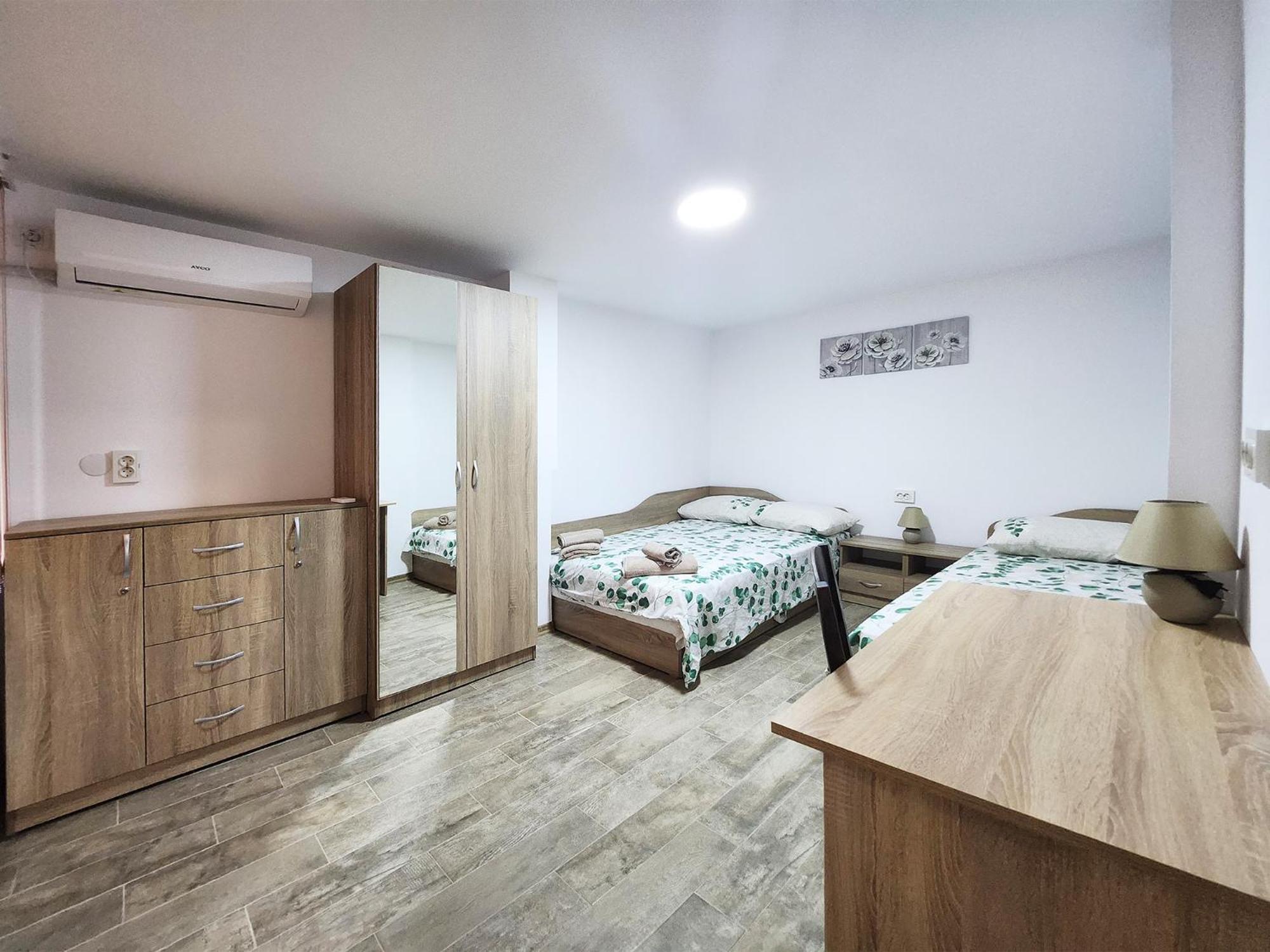 Cosy Apartment With A Sunny Balcony In Варна Екстериор снимка